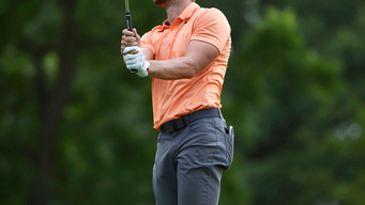 Rodgers maintains 2-stroke lead at John Deere Classic